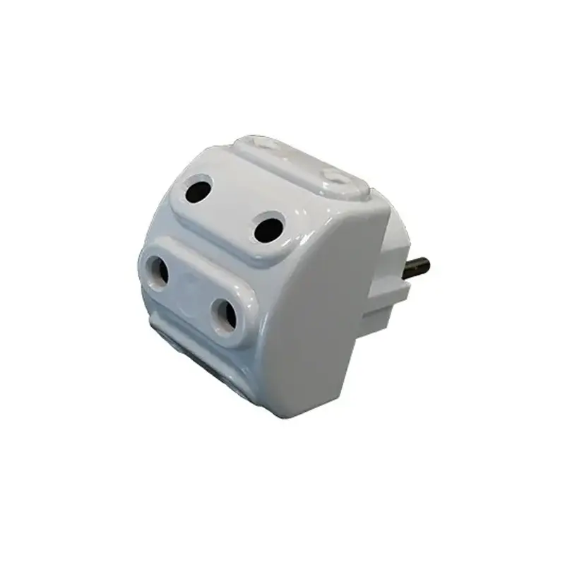 Adaptor priza